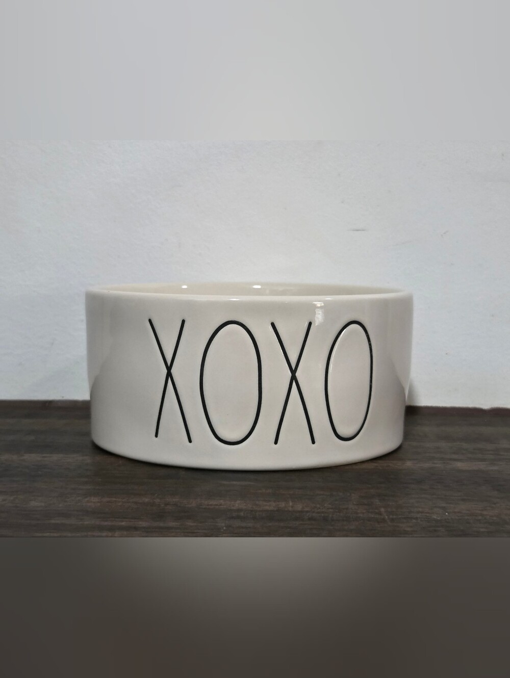 Rae Dunn XOXO Pet Bowl